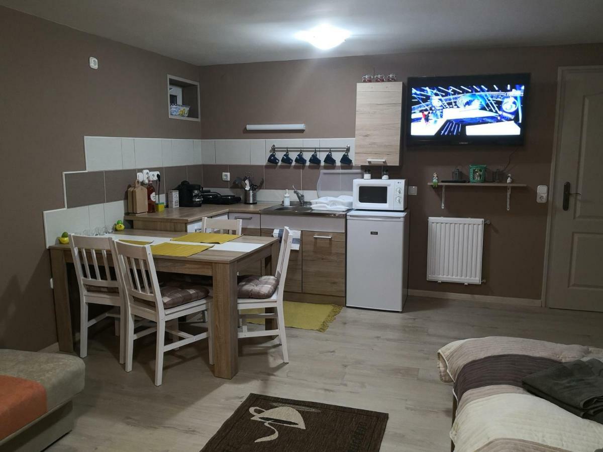 Bérc Apartman Egerszalók Extérieur photo